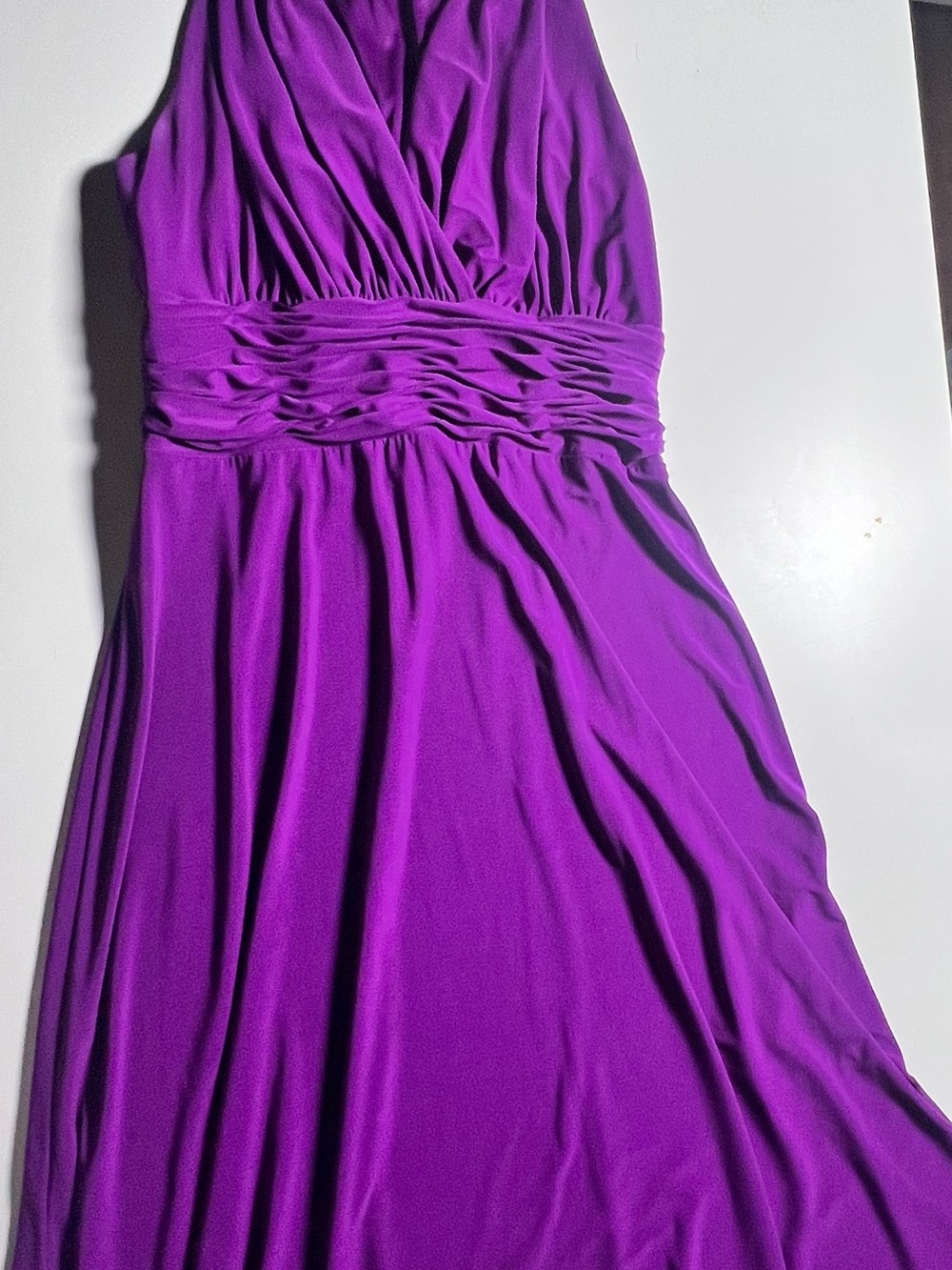 Evan Picone V-Neck Ruched Waist Maxi Dress in Vibrant Purple